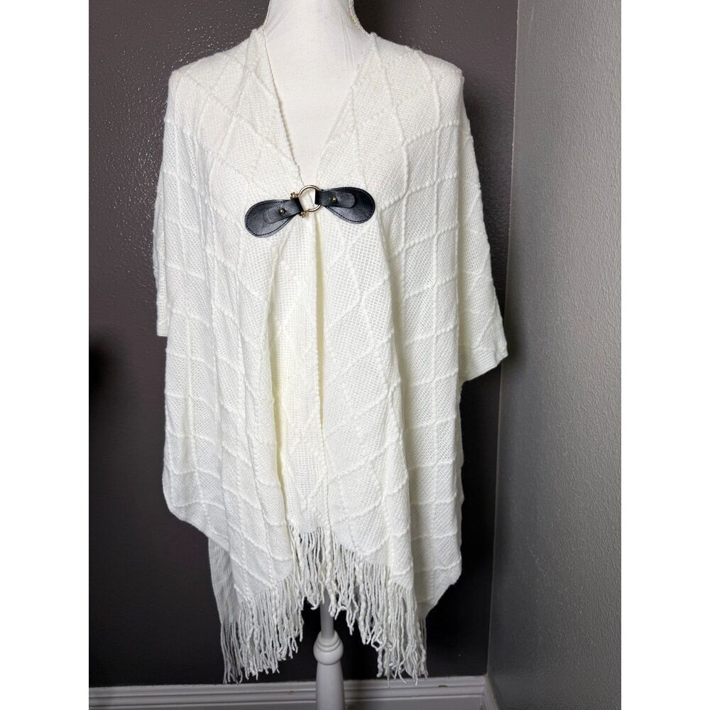 Style & Co Women's Fringe-Trim Toggle-Buckle Ivory Poncho Wrap Sweater ONE SIZE - Picture 2 of 6